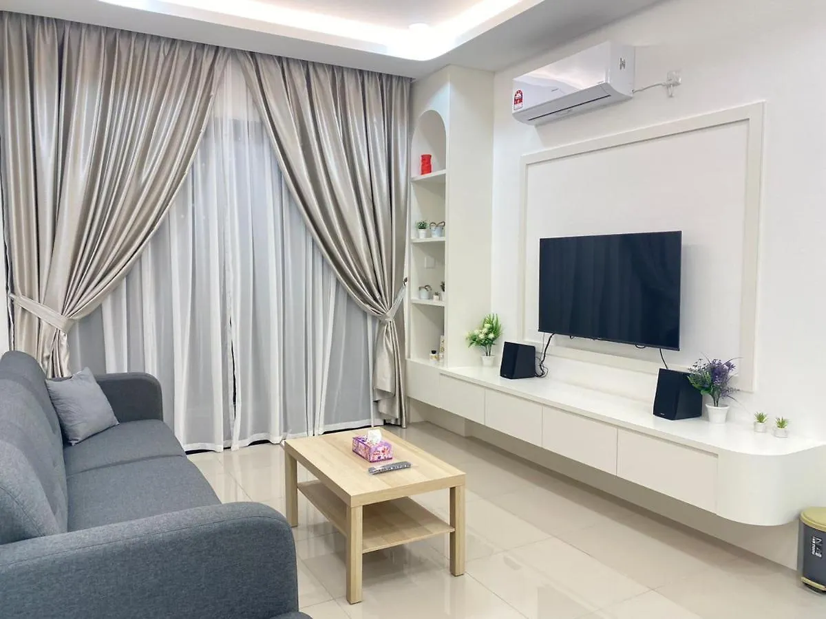 Cozywhite Stay @ The Cove Hillside Residential Ipoh